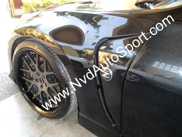 Nissan 370Z NVD Vented Front fender carbon