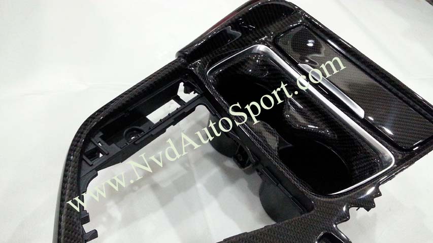 BMW F80 M3 F82 / F83 M4 Carbon fiber skinning interior center console